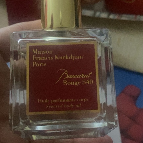 Maison Francis Kurkdjian Rouge 540 Scented Body Oil - Picture 4 of 5
